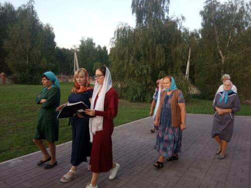 С праздником Успения Пресвятой Богородицы!