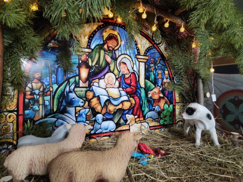 Трудами прихожан сооружен Рождественский вертеп