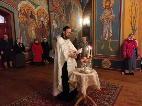 Поздравляем с великим праздником Рождества Христова!