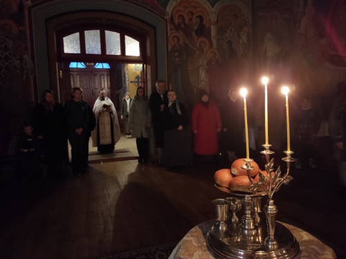 Поздравляем с великим праздником Рождества Христова!