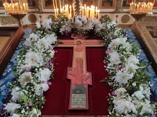 Благовещение Пресвятой Богородицы. Крестопоклонная неделя