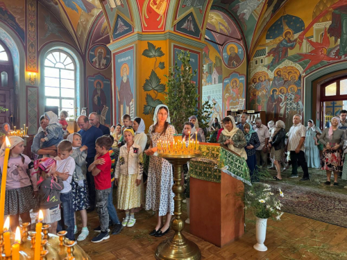 С праздником Святой Троицы!