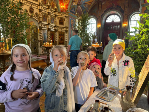 С праздником Святой Троицы!