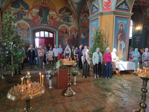 С праздником Святой Троицы!