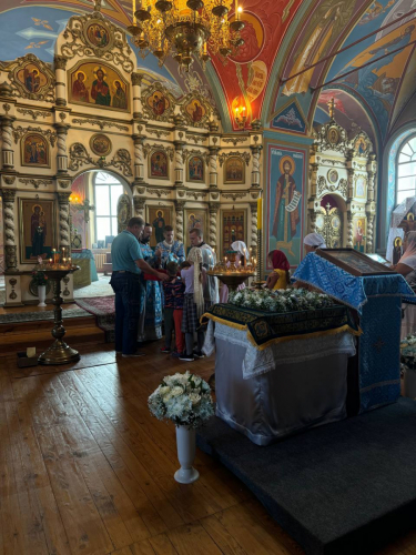 С праздником Успения Пресвятой Богородицы!