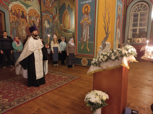 С великим праздником Рождества Христова!