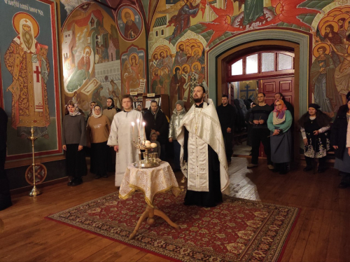 С великим праздником Рождества Христова!