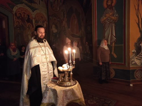 С великим праздником Рождества Христова!