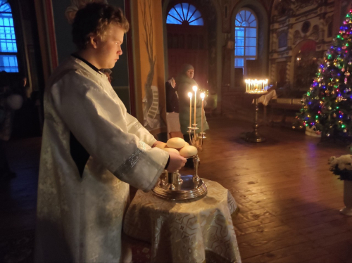 С великим праздником Рождества Христова!