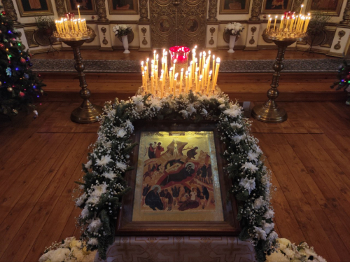 С великим праздником Рождества Христова!