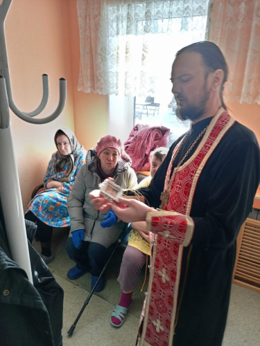 Посещение психоневрологического интерната в Ухорском