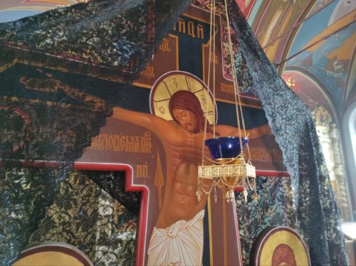 Богослужения завершающих дней Страстной седмицы