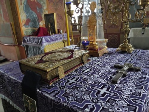 Богослужения завершающих дней Страстной седмицы