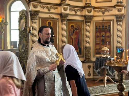 Богослужения завершающих дней Страстной седмицы