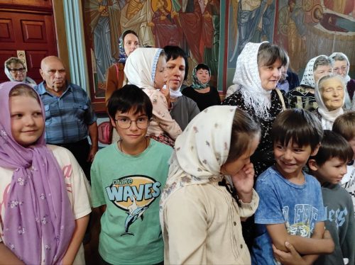 Изнесение Древ Честного и Животворящего Креста Господня