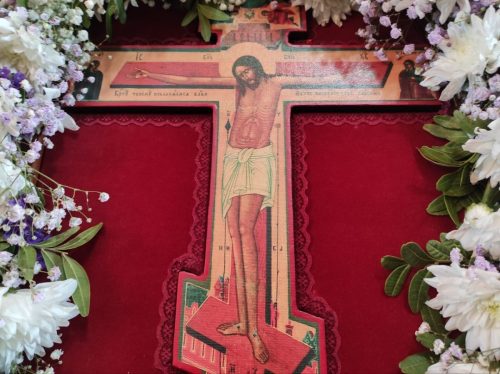 Изнесение Древ Честного и Животворящего Креста Господня