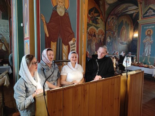 Преобразился еси на горе, Христе Боже...