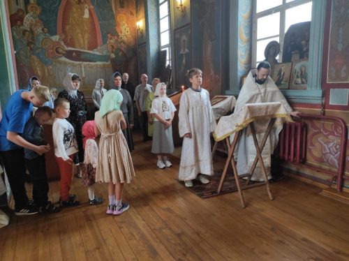 Преобразился еси на горе, Христе Боже...