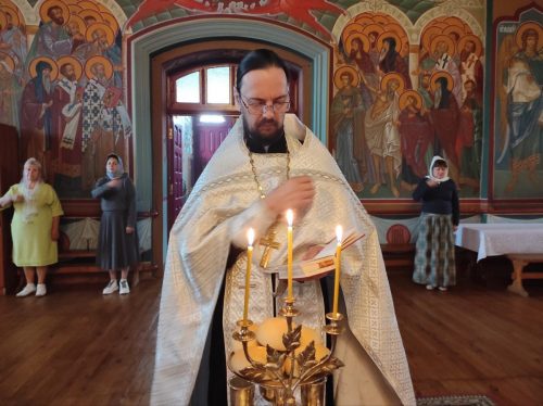 Преобразился еси на горе, Христе Боже...