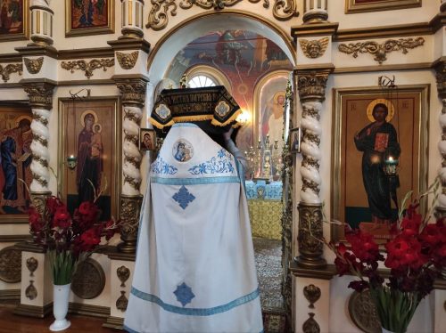 С праздником Успения Пресвятой Богородицы!