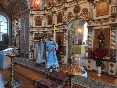 С праздником Успения Пресвятой Богородицы!