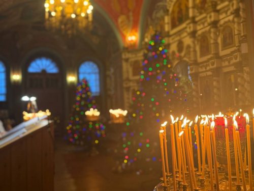 Поздравляем с праздником Светлого Христова Рождества!