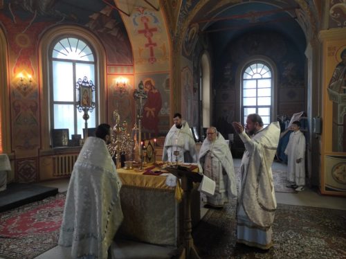 На 40-й день по кончине ктитора Покровского храма была совершена литургия