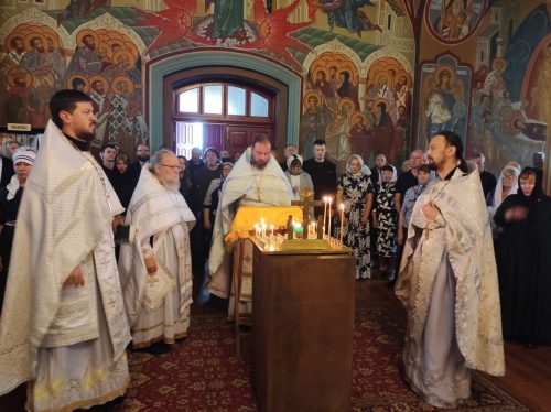 На 40-й день по кончине ктитора Покровского храма была совершена литургия