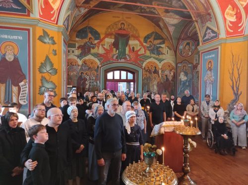 На 40-й день по кончине ктитора Покровского храма была совершена литургия