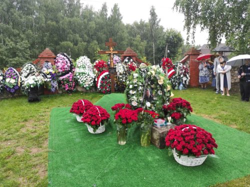 На 40-й день по кончине ктитора Покровского храма была совершена литургия