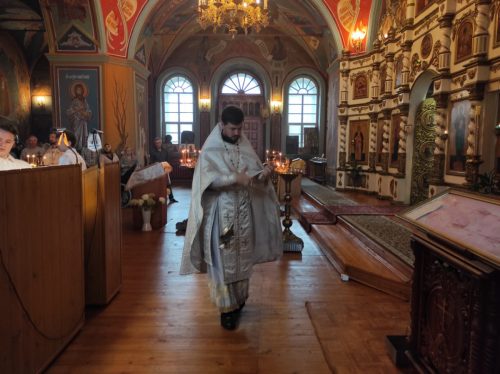 На 40-й день по кончине ктитора Покровского храма была совершена литургия