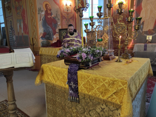 Всемирное Воздвижение Честного и Животворящего Креста Господня